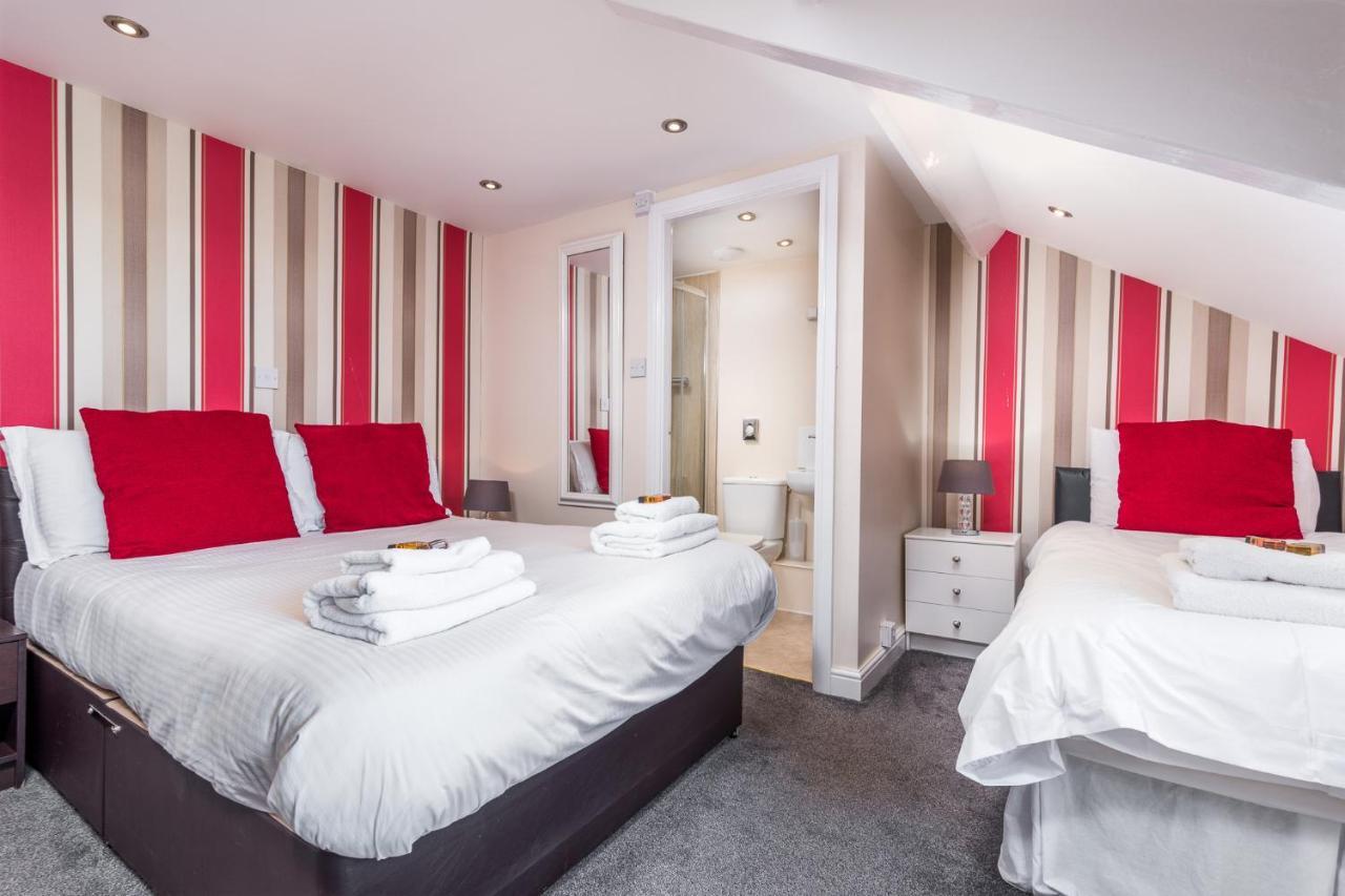Riviera 3* Whitby
