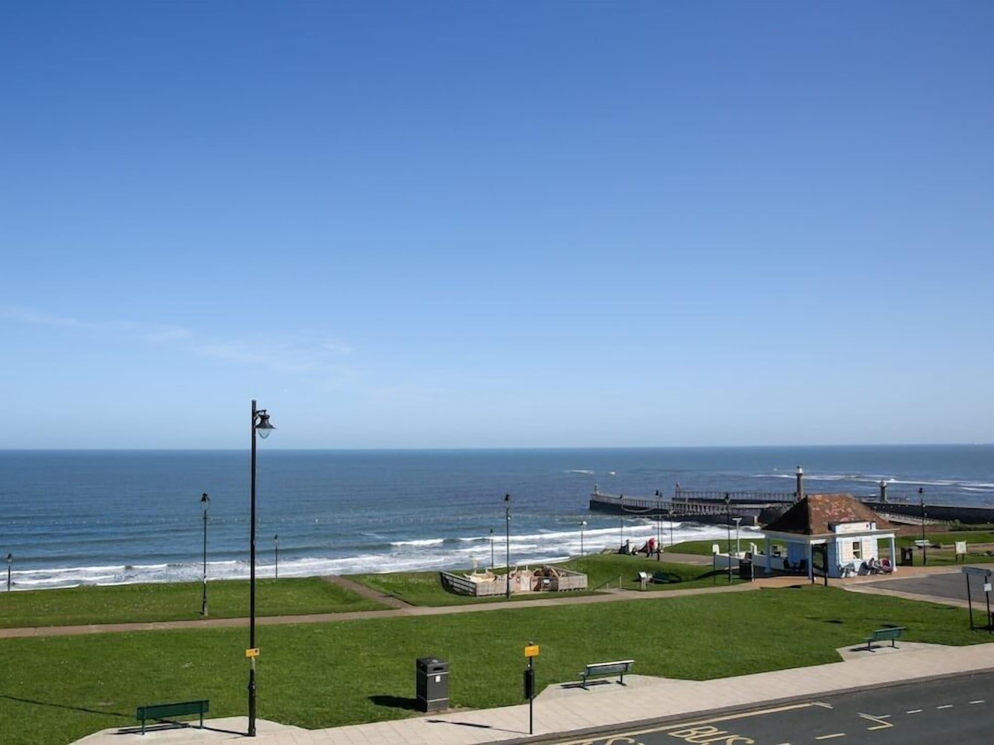 Guest house Riviera Whitby